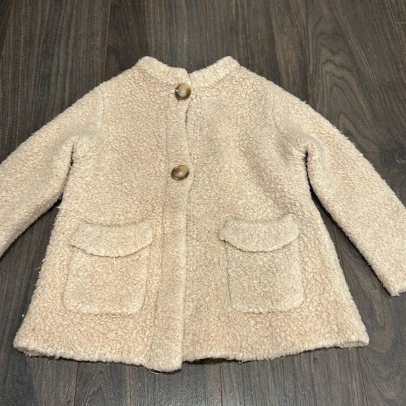 Zara Other - Zara baby girl cream knit 3 button sweater size 3/4 GC 9:11